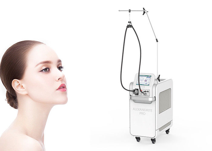 Alexandrite-Laser-Schönheits-Maschine G.E.N.T.L.E-M.A.X Pro-1064nm 755nm Nd Yag